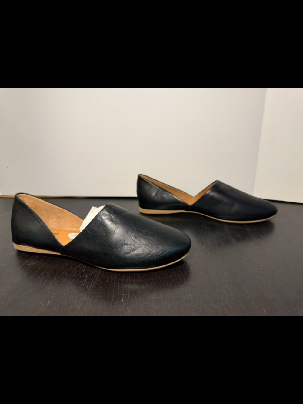 NWOB Miz Mooz Kimmy Leather Flat Shoes Black Womans US 6.5-7/EU 37
